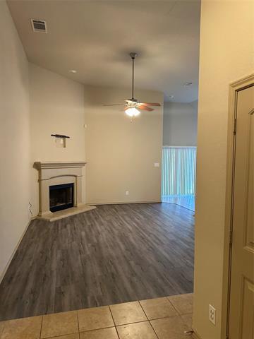 Foto del edificio - 6824 Clarkridge Dr