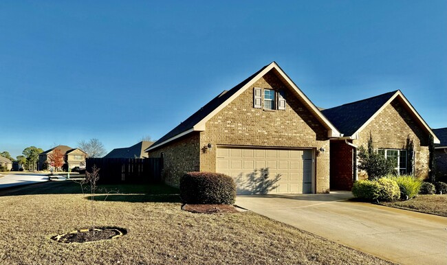 Building Photo - 709 Cocobolo Dr