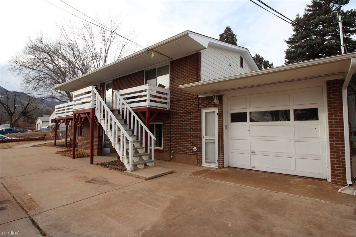 Primary Photo - 11 N 34th St