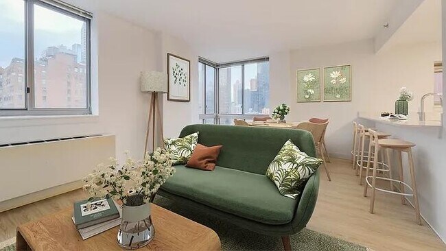 Foto del edificio - 400 W 37th St