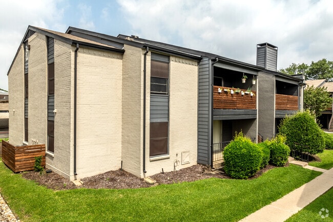 Building Photo - Foundation at Cityline