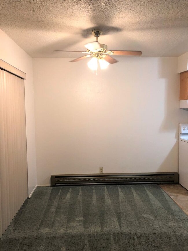 Photo - 717sum Apartment