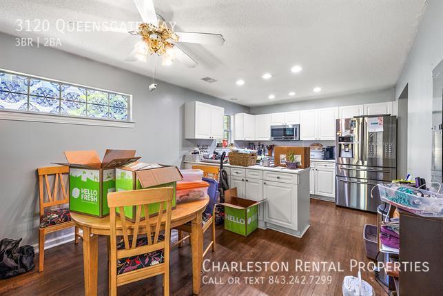 Foto del edificio - 3120 Queensgate Way