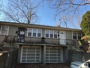 Building Photo - 6640-6642 Askew Ave