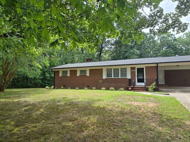 Foto del edificio - 199 Tabernacle Church Rd