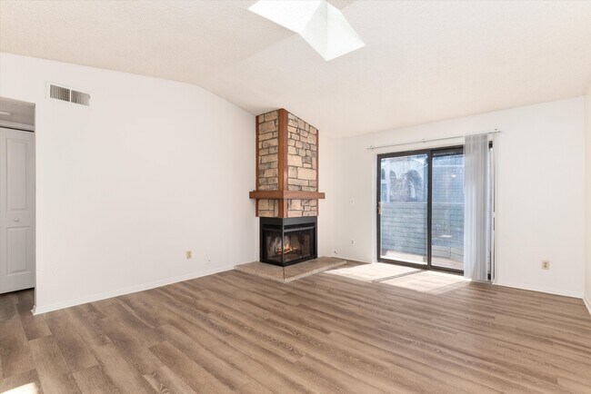 Photo - 923 S Zeno Way (Aurora, CO) Townhome