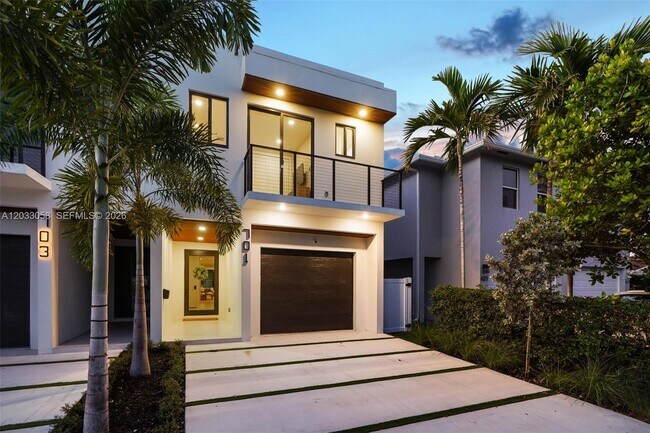 Foto del edificio - 701 SW 17th St