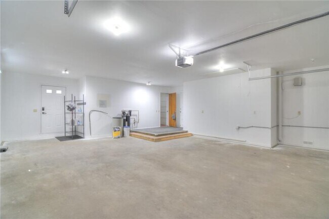Foto del edificio - 3 bedroom in Decatur IL 62526
