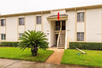 Building Photo - 210 Cypress Ct