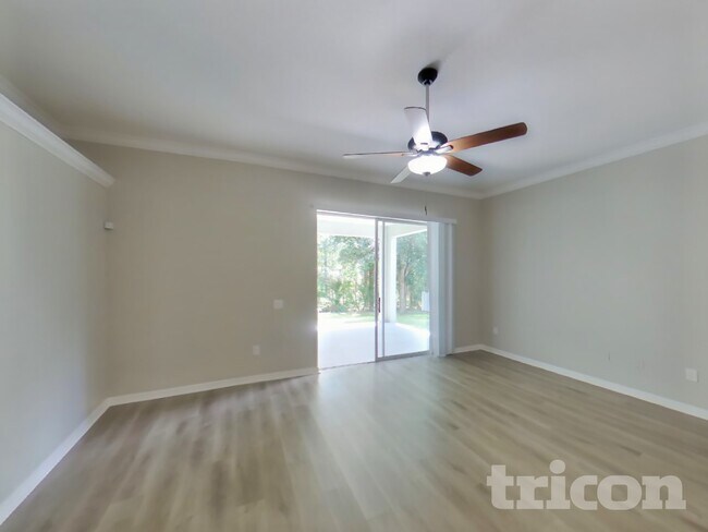 Foto del edificio - 14881 Edgemere Dr