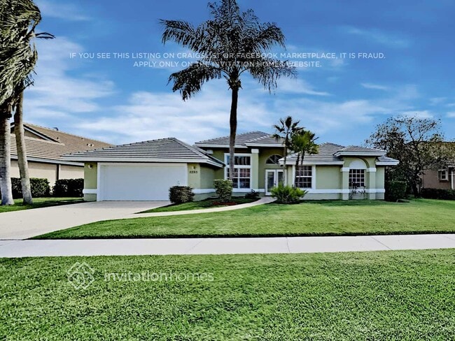 Building Photo - 2293 Stonegate Dr