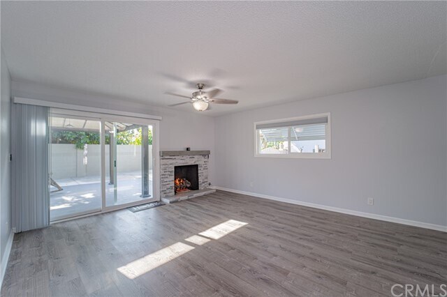 Building Photo - 10582 W Barbette Ave