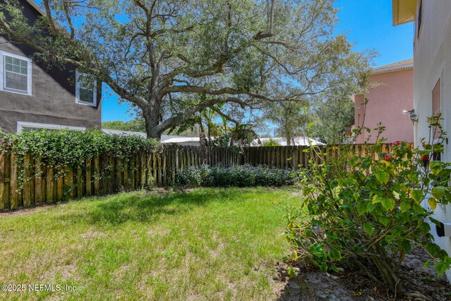 Building Photo - 3410 A1A S