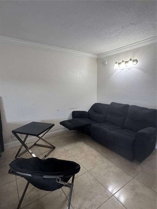 Foto del edificio - 43420 US-27