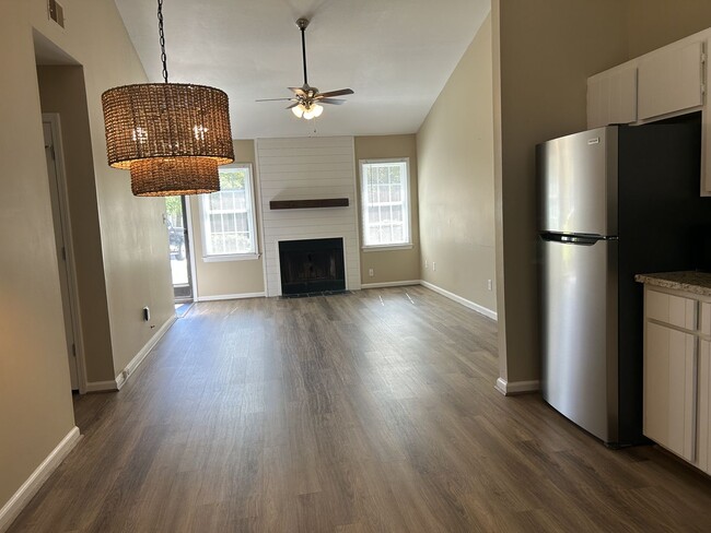 Foto del edificio - 2 Bedroom, 2 Bath Townhome in Rocky Mount