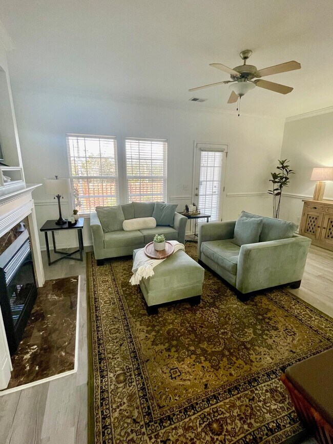 Foto del edificio - 1698 Low Country Pl