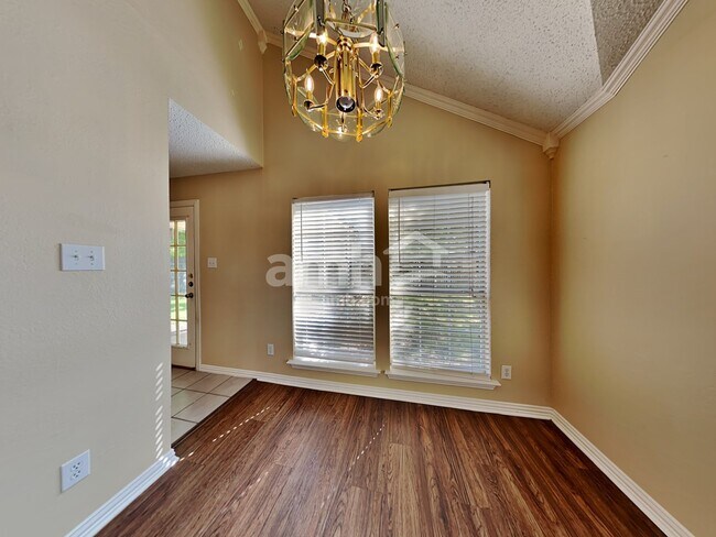 Foto del edificio - 3167 Lido Way