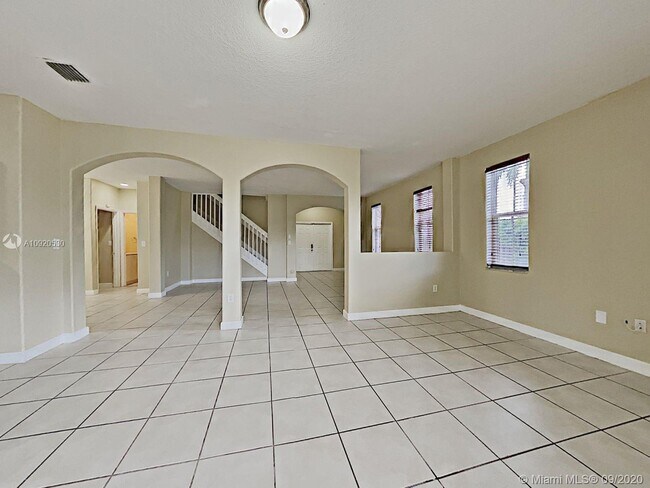 Foto del edificio - 15514 SW 41st Ter