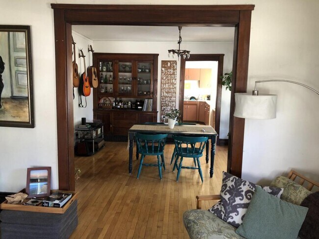 Foto del edificio - 455 Jean Street #1