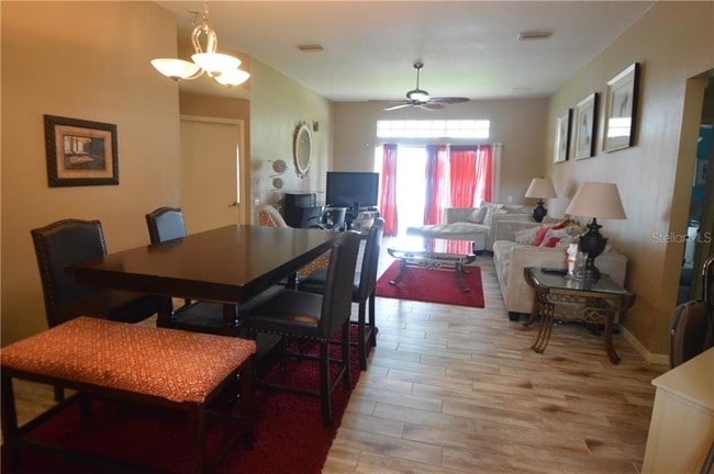 Building Photo - 1004 Summer Breeze Dr
