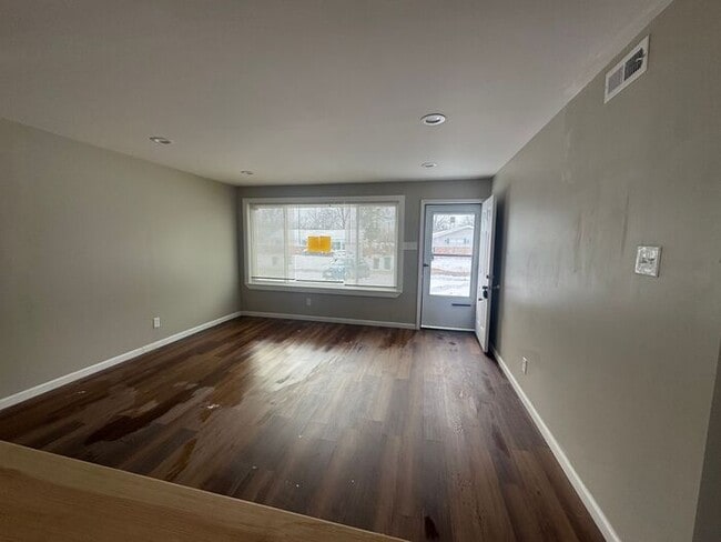 Photo - Charming 3-Bedroom Ranch House