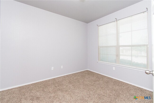 Foto del edificio - 6601 Clear Brook Dr