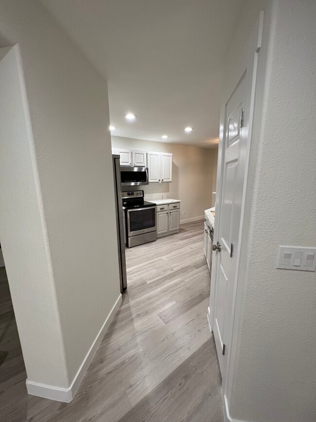 Photo - 2195 Andrew Dr House