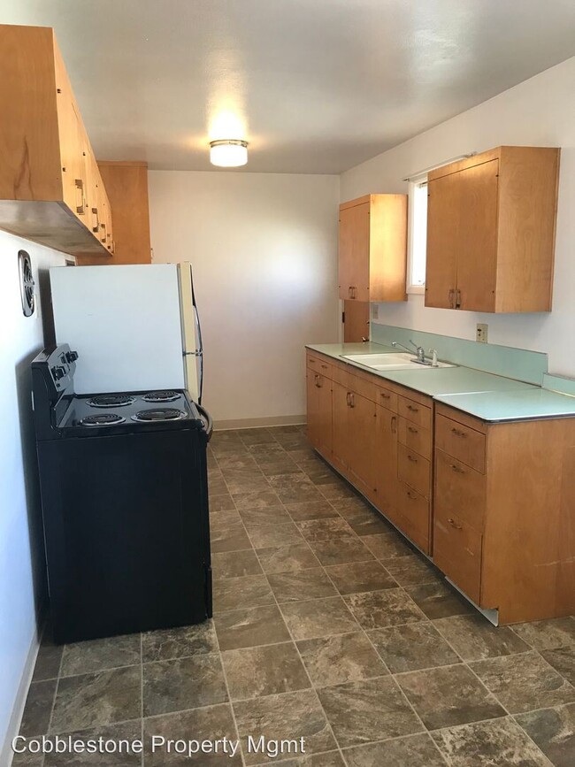 Building Photo - 1 br, 1 bath Apartment - 1805 Harrison Blvd.