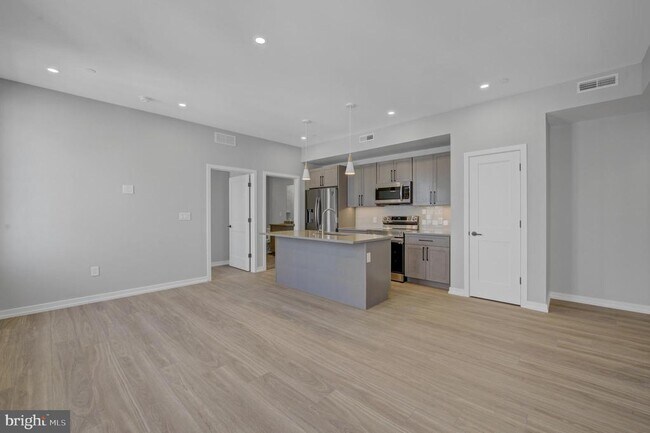 Foto del edificio - 2445 Innovator Wy