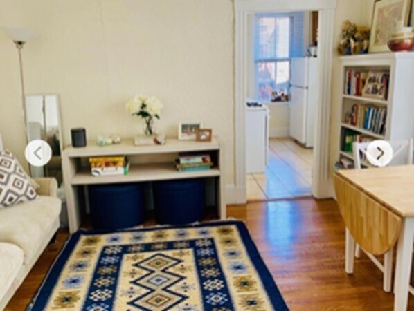 Foto del edificio - 28 Temple St