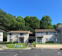 Building Photo - 246 Concord Ln