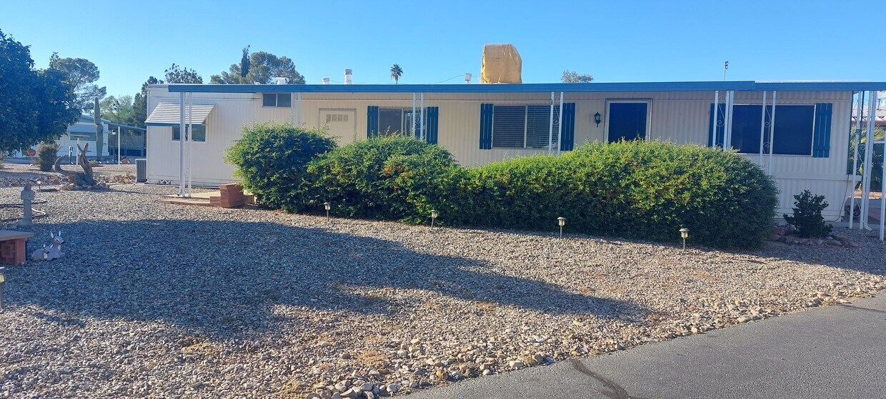 Foto principal - 10711 N Kittatinny Ave