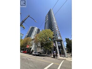 Building Photo - 233 Robson St