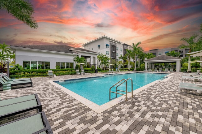 Building Photo - The Point at Palm Beach Grove