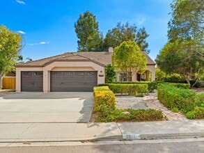 Building Photo - 5911 Rio Valle Dr