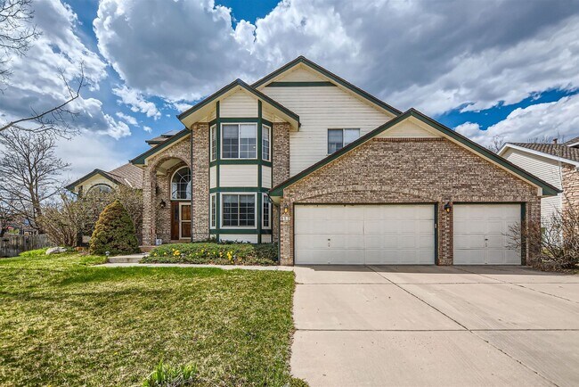 Building Photo - Spacious Haven: 4 BDR Home in Louisville, CO