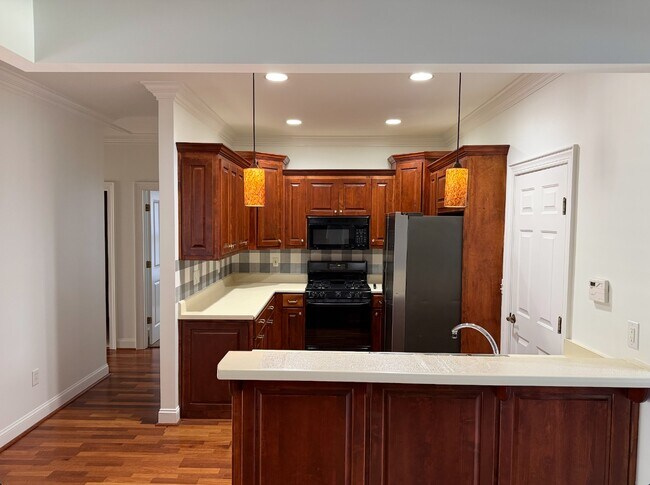 Building Photo - 820 Pirate Cove