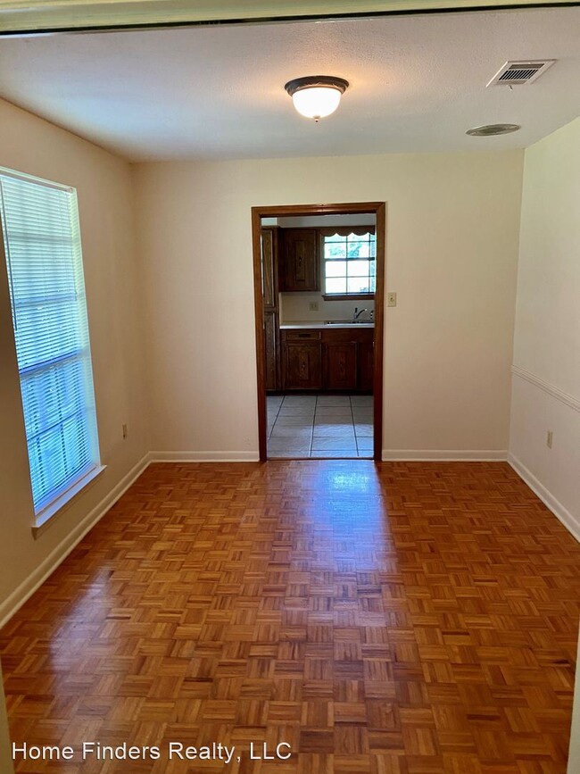 Building Photo - 4 br, 2.5 bath House - 24453 Walker So. Rd.