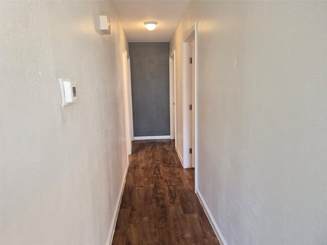 Building Photo - 4306 Effie St