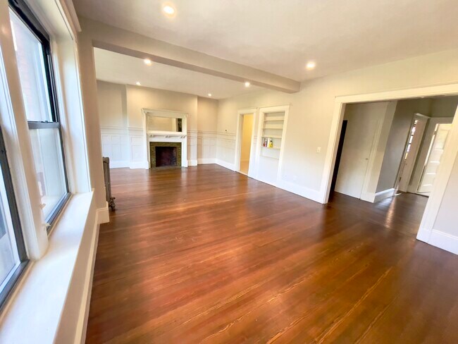 Sala de estar - 1857 Beacon St