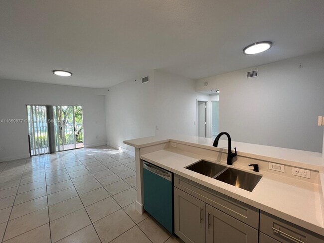 Building Photo - 7220 NW 114th Ave