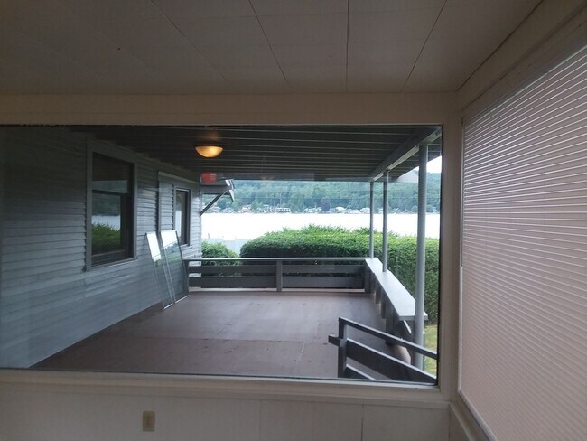 Foto del edificio - Spacious 3-Bedroom Home for Rent!