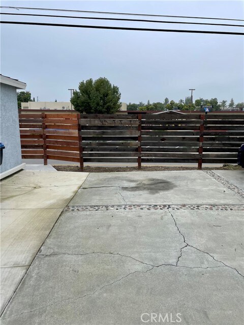 Building Photo - 4107 Descanso Ave