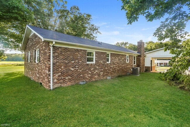 Building Photo - 3 br, 2 bath House - 717 Goose Creek Dr