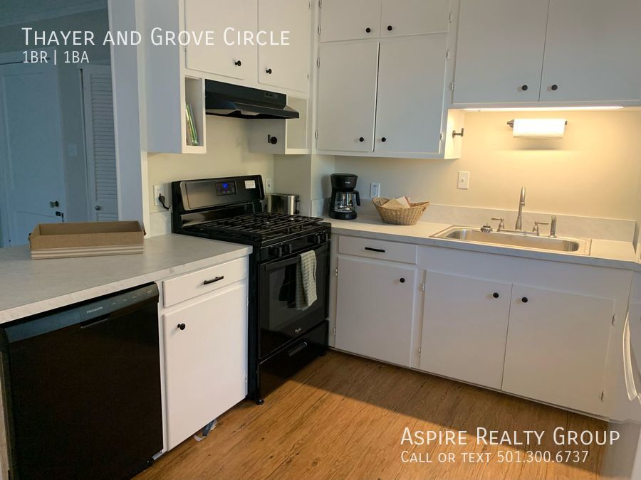 Foto principal - 217 Thayer St