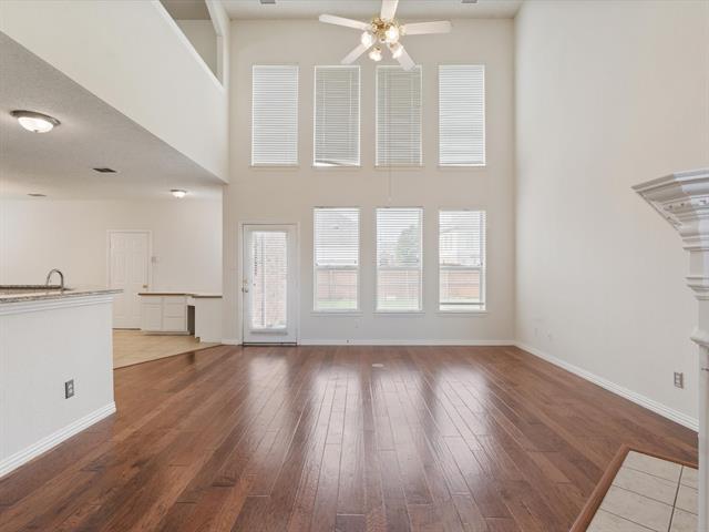 Foto del edificio - 3512 Aqua Springs Dr