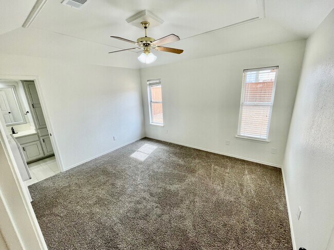 Building Photo - 5905 73rd St