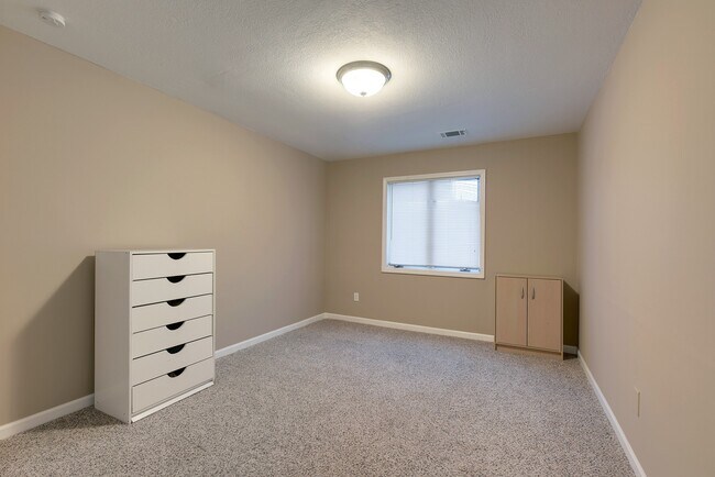 Building Photo - 6915 McCauley Trail S