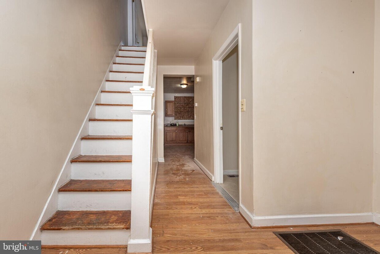 32 N Decker Ave, Baltimore, MD 21224 Townhome Rentals in Baltimore MD