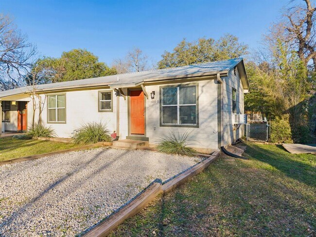 Foto del edificio - 1018 Mead St